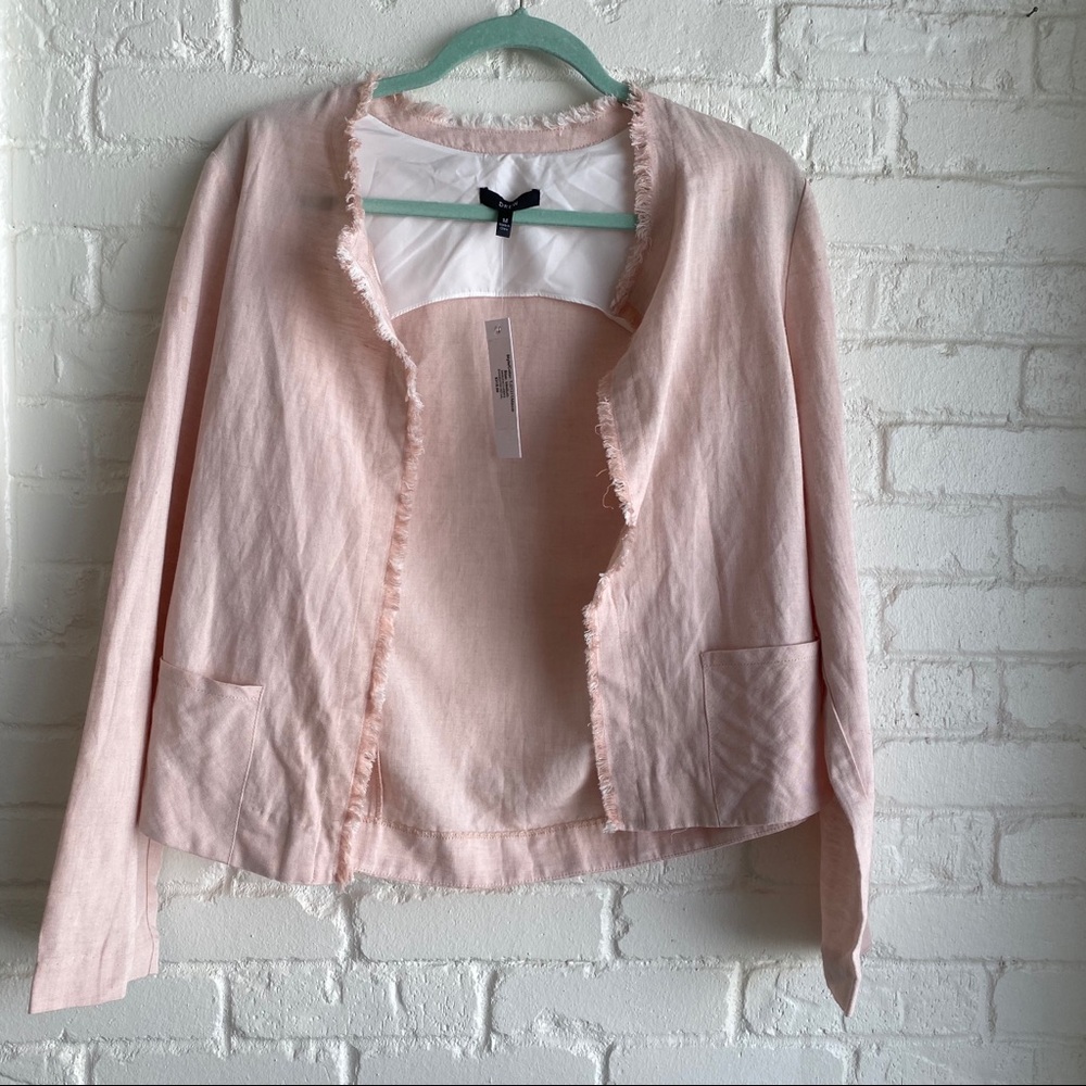 NWT DREW Sweater Size Medium